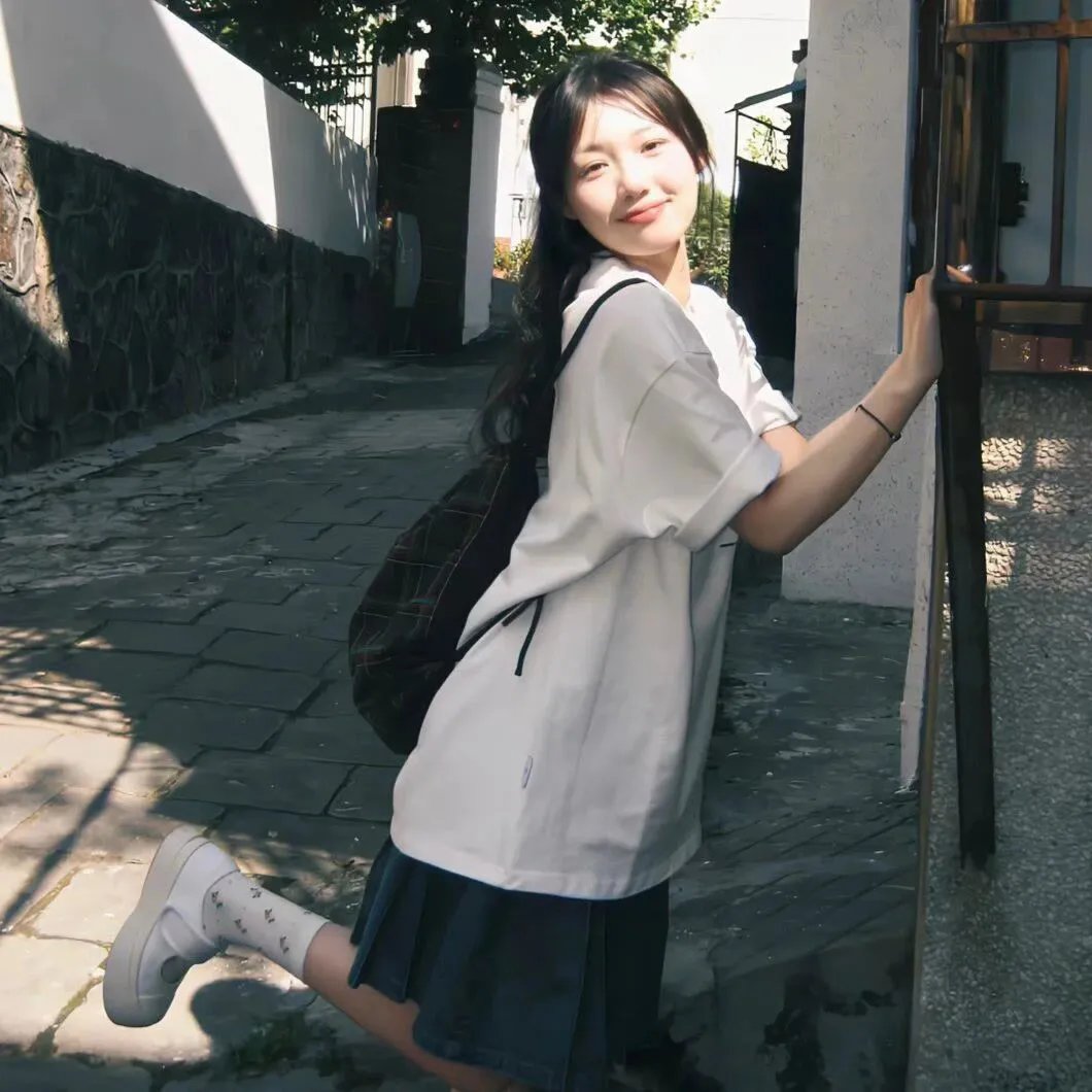 一觉醒来嫁给了男神